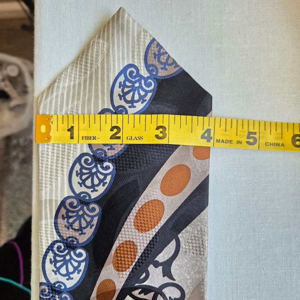 Prieto‎ Mens Necktie 100% Silk USA Abstract Brown Black Blue Unique Tie  56x4